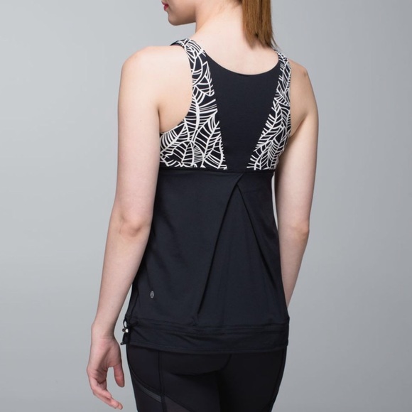 ❤️ LULULEMON ❤️ Ta Ta Tank Topper Top in Palm Angel Print - 8 - Picture 2 of 5